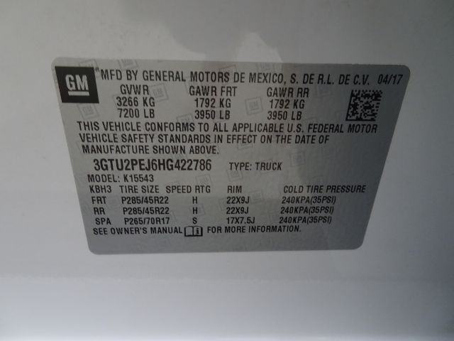 GMC Sierra 1500 4WD Crew Cab 143.5" Denali 2017