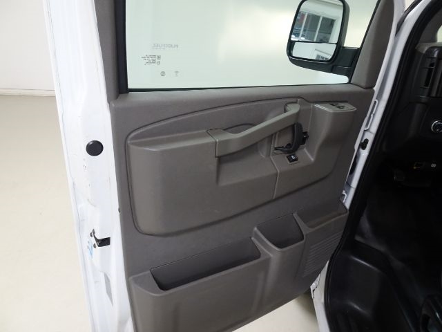 Chevrolet Express Cargo Van RWD 2500 155" 2019