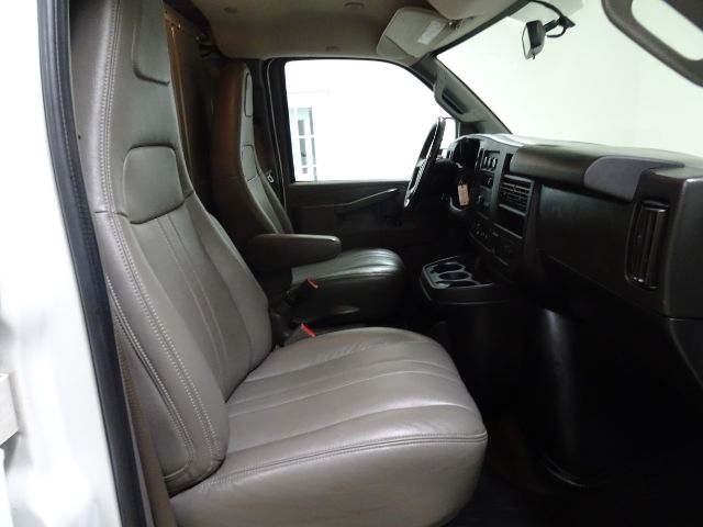 Chevrolet Express Cargo Van RWD 2500 155" 2019