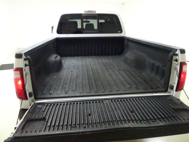 Ford Super Duty F-250 SRW 2WD Crew Cab 156" King Ranch 2015