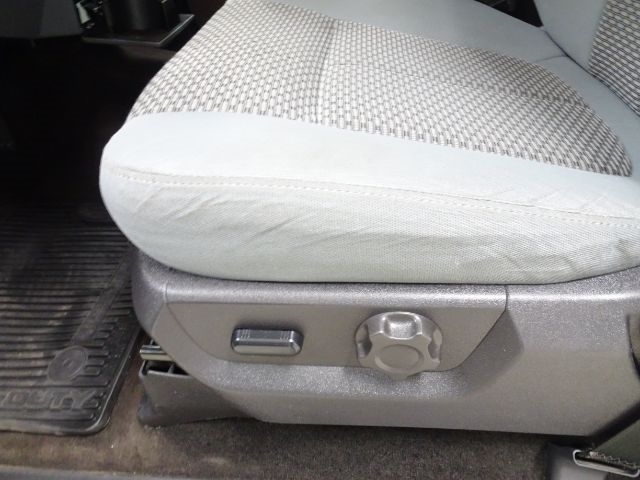 Ford Super Duty F-250 SRW 2WD Crew Cab 156" King Ranch 2015