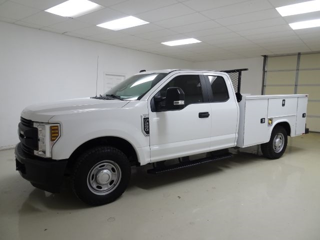 Ford Super Duty F-250 SRW Lariat 2WD SuperCab 8' Box 2019