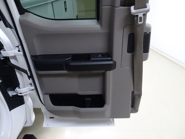 Ford Super Duty F-250 SRW Lariat 2WD SuperCab 8' Box 2019