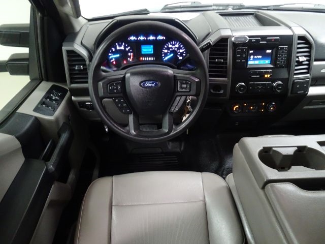 Ford Super Duty F-250 SRW Lariat 2WD SuperCab 8' Box 2019