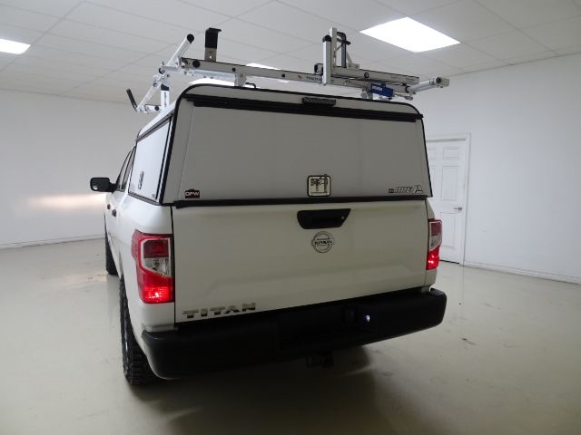 Nissan Titan 4x2 Crew Cab S 2021