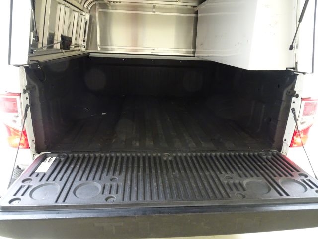 Nissan Titan 4x2 Crew Cab S 2021