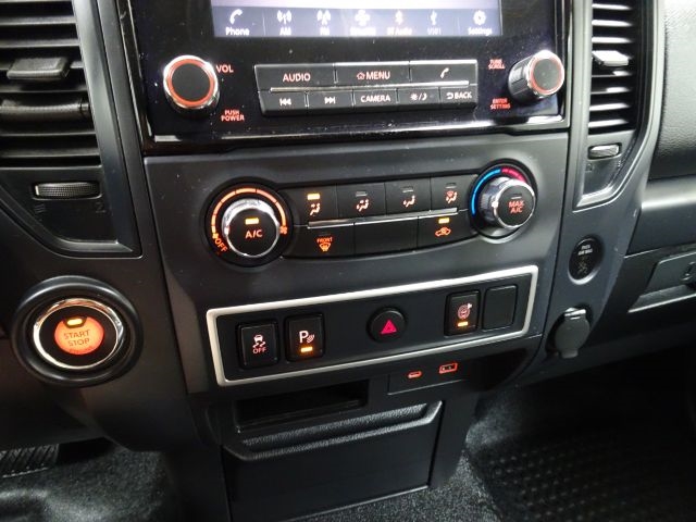 Nissan Titan 4x2 Crew Cab S 2021