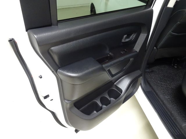 Nissan Titan 4x2 Crew Cab S 2021