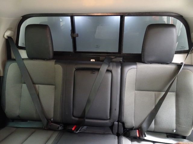 Nissan Titan 4x2 Crew Cab S 2021