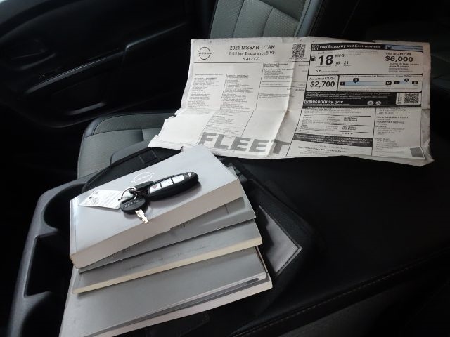 Nissan Titan 4x2 Crew Cab S 2021