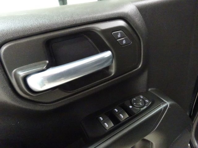 Chevrolet Silverado 1500 4WD Crew Cab 157" Work Truck 2022