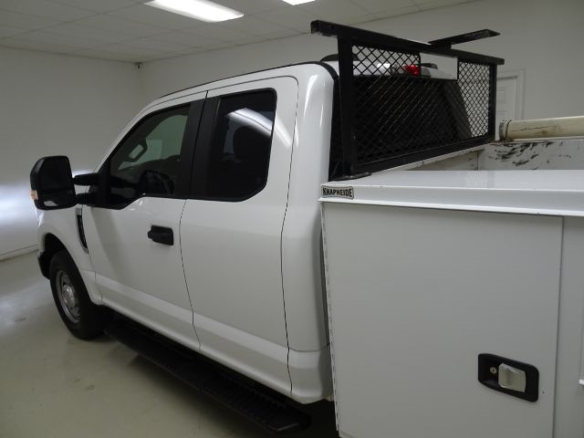 Ford Super Duty F-250 SRW Lariat 2WD SuperCab 8' Box 2020