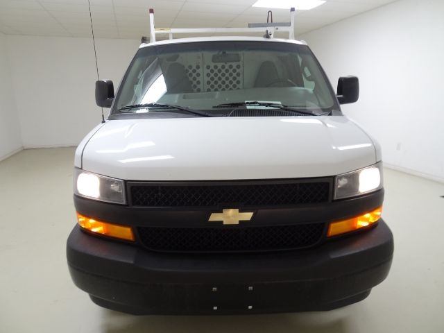 Chevrolet Express Cargo Van RWD 2500 135" 2020