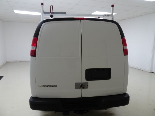 Chevrolet Express Cargo Van RWD 2500 135" 2020