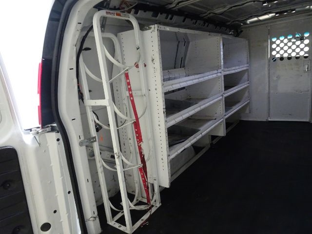 Chevrolet Express Cargo Van RWD 2500 135" 2020