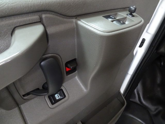 Chevrolet Express Cargo Van RWD 2500 135" 2020