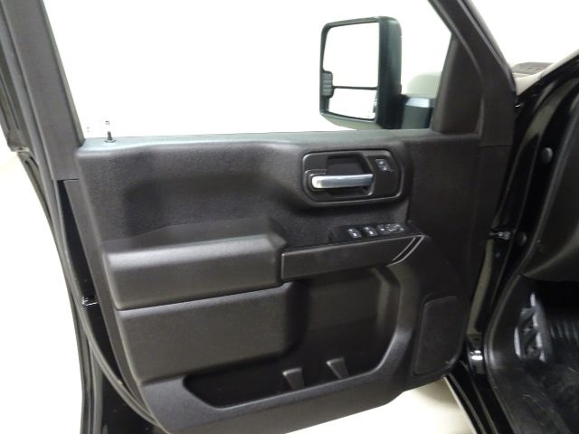 Chevrolet Silverado 2500HD 2WD Crew Cab 172" Work Truck 2023