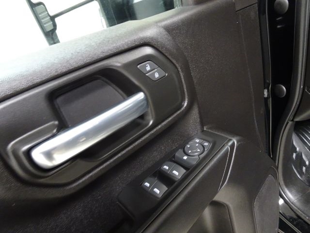 Chevrolet Silverado 2500HD 2WD Crew Cab 172" Work Truck 2023