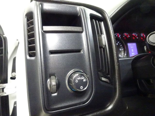 Chevrolet Silverado 1500 4WD Crew Cab 143.5" Work Truck 2018