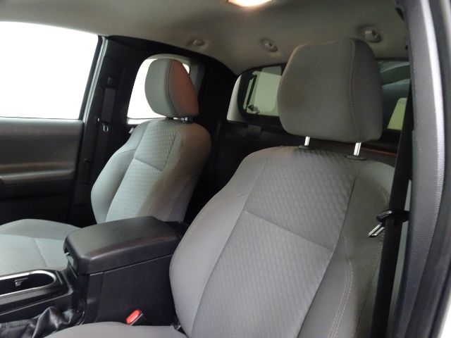 Toyota Tacoma 2WD SR5 Access Cab 6' Bed I4 AT (Natl) 2021