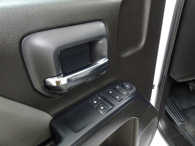 Chevrolet Silverado 1500 2WD Reg Cab 133.0" Work Truck 2016