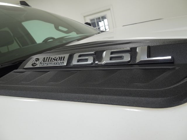 Chevrolet Silverado 2500HD 4WD Crew Cab 159" Custom 2024