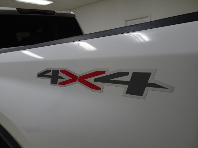 Chevrolet Silverado 2500HD 4WD Crew Cab 159" Custom 2024