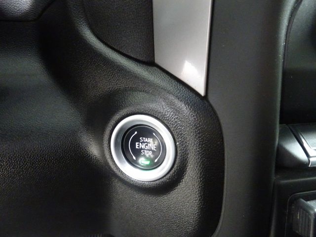 Chevrolet Silverado 2500HD 4WD Crew Cab 159" Custom 2024