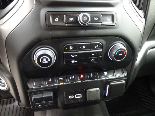 Chevrolet Silverado 2500HD 4WD Crew Cab 159" Custom 2024