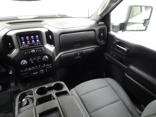 Chevrolet Silverado 2500HD 4WD Crew Cab 159" Custom 2024