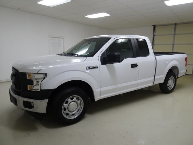 Ford F-150 Lariat 2WD SuperCab 8' Box 2017