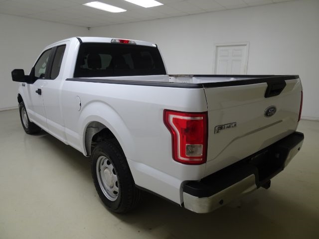 Ford F-150 Lariat 2WD SuperCab 8' Box 2017
