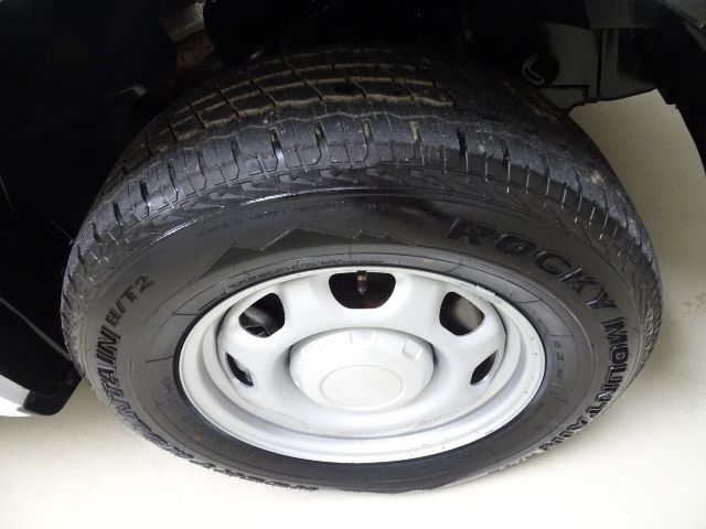 Ford F-150 Lariat 2WD SuperCab 8' Box 2017