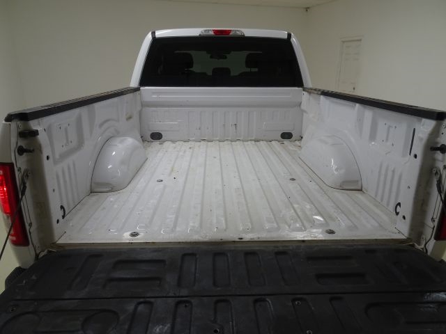 Ford F-150 Lariat 2WD SuperCab 8' Box 2017