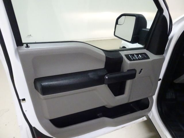 Ford F-150 Lariat 2WD SuperCab 8' Box 2017