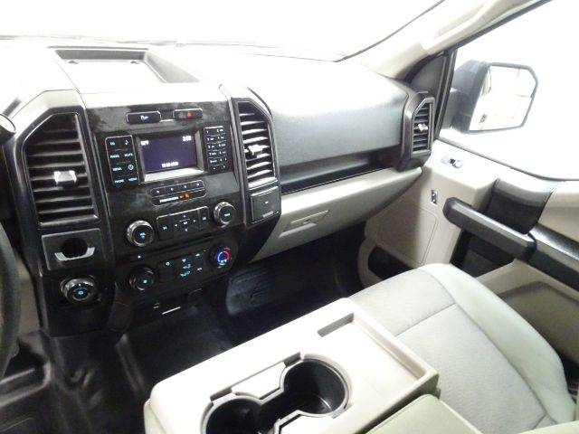 Ford F-150 Lariat 2WD SuperCab 8' Box 2017