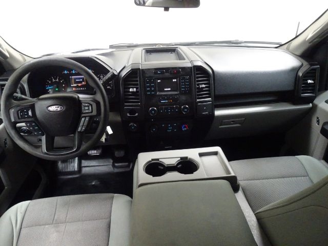 Ford F-150 Lariat 2WD SuperCab 8' Box 2017