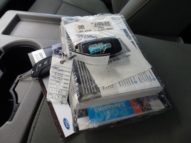 Ford F-150 Lariat 2WD SuperCab 8' Box 2017