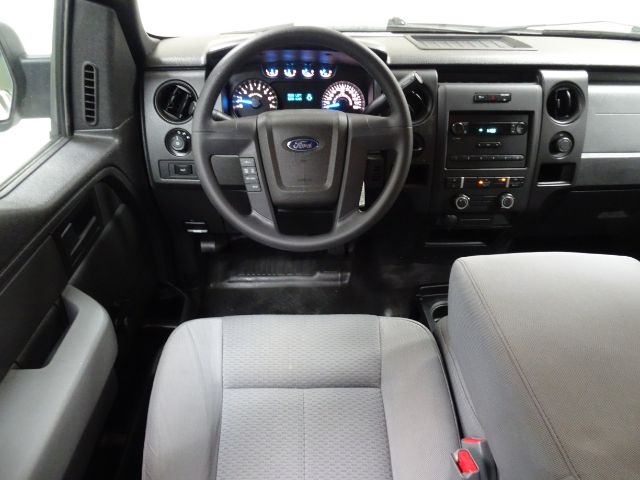 Ford F-150 2WD SuperCab 145" Lariat 2013