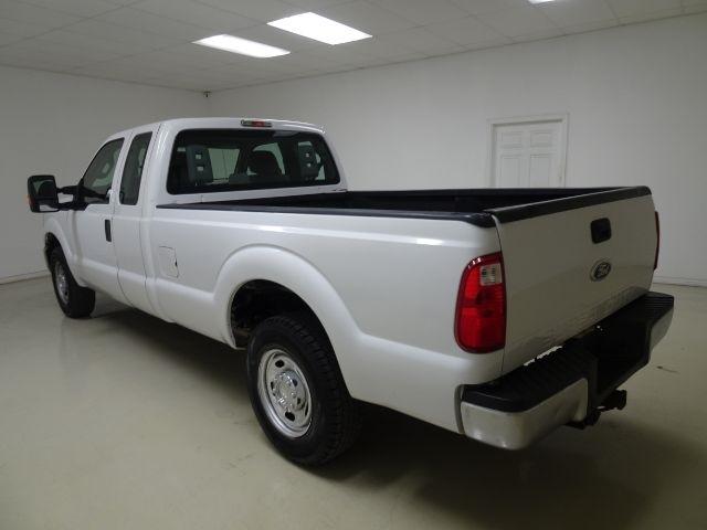 Ford Super Duty F-250 SRW 2WD SuperCab 142" Lariat 2012