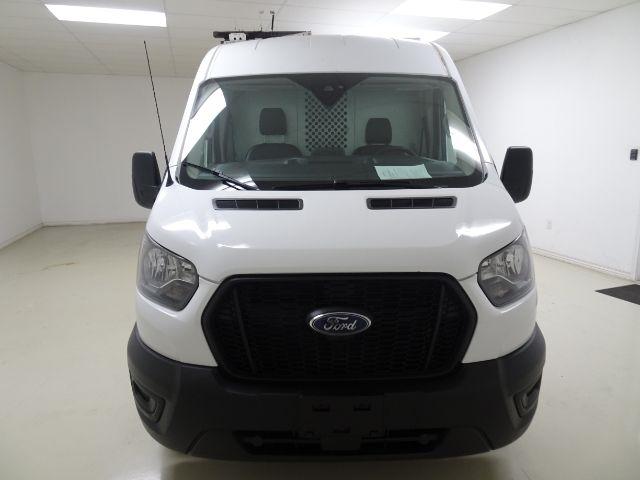 Ford Transit Cargo Van T-250 130" Med Rf 9070 GVWR RWD 2021