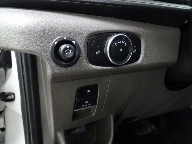 Ford Transit Cargo Van T-250 130" Med Rf 9070 GVWR RWD 2021