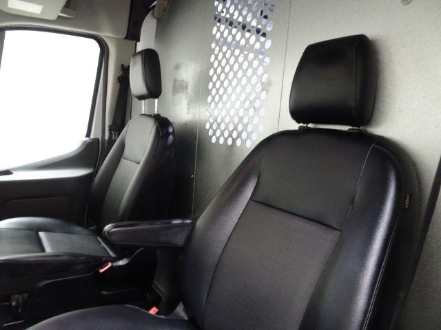 Ford Transit Cargo Van T-250 130" Med Rf 9070 GVWR RWD 2021