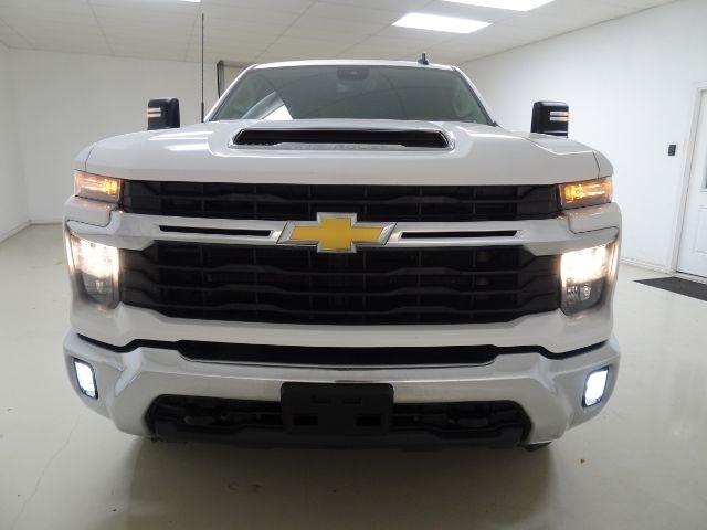 Chevrolet Silverado 2500HD 4WD Crew Cab 159" LT 2024