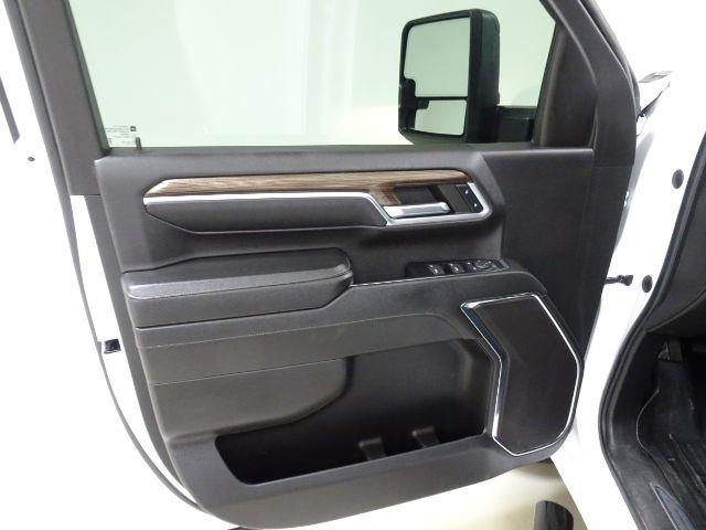 Chevrolet Silverado 2500HD 4WD Crew Cab 159" LT 2024