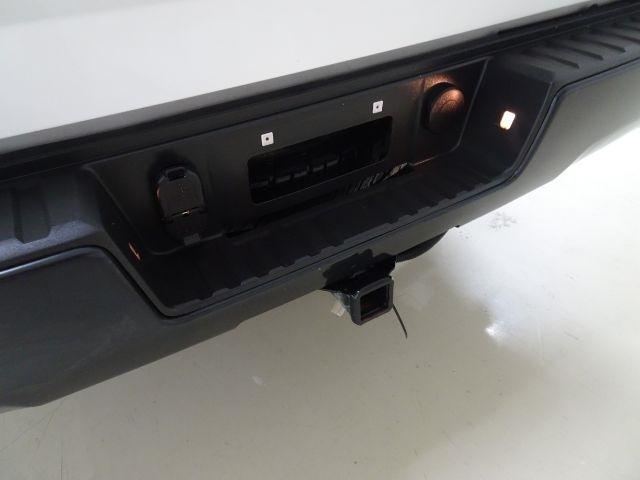 Chevrolet Silverado 1500 4WD Crew Cab 143.5" Work Truck 2016