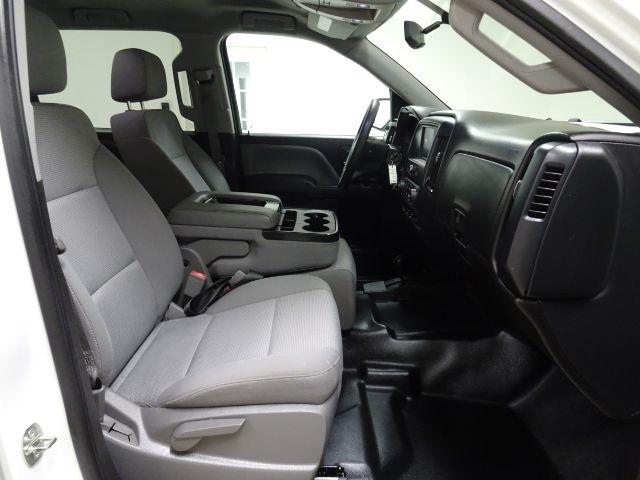 Chevrolet Silverado 1500 4WD Crew Cab 143.5" Work Truck 2016