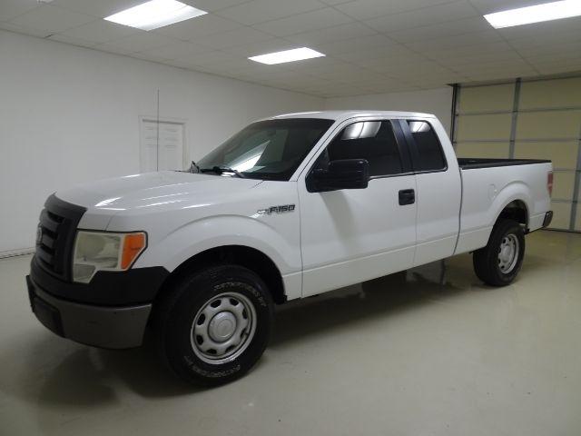 Ford F-150 2WD SuperCab 145" Lariat 2012