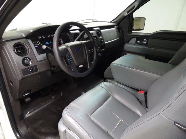 Ford F-150 2WD SuperCab 145" Lariat 2012