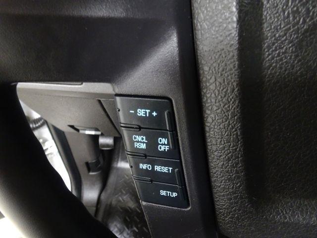 Ford F-150 2WD SuperCab 145" Lariat 2012